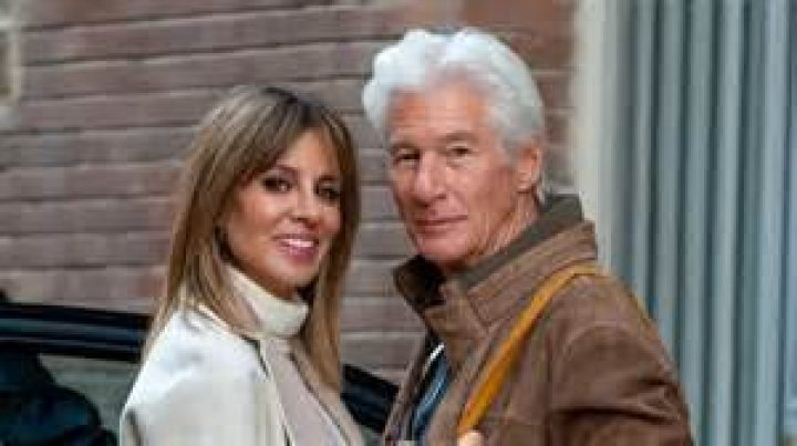 Unveiling the Life of Richard Russell's Wife